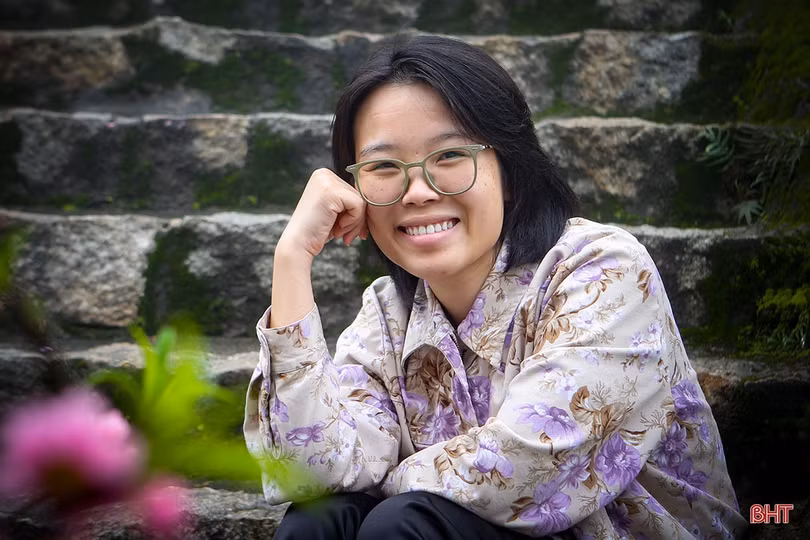 Gặp gỡ nữ đạo diễn 9X Hà Tĩnh giành giải xuất sắc nhất Liên hoan Phim quốc tế