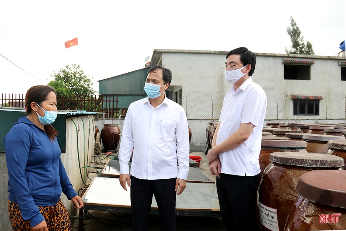 Bí thư Tỉnh ủy mong muốn các doanh nghiệp tiếp tục đồng hành trong phòng dịch Covid-19