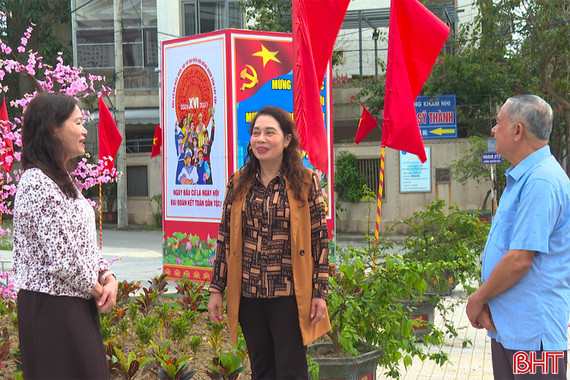 Hà Tĩnh "khoác áo mới" đón xuân, vững bước trong kỷ nguyên vươn mình