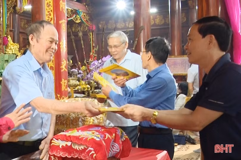 Trang nghiêm lễ khai ấn đền Trần ở Hà Tĩnh