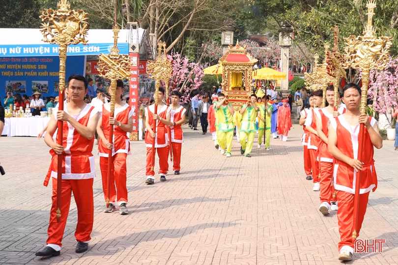 Tổ chức dâng hương, lễ tế Đại danh y Lê Hữu Trác