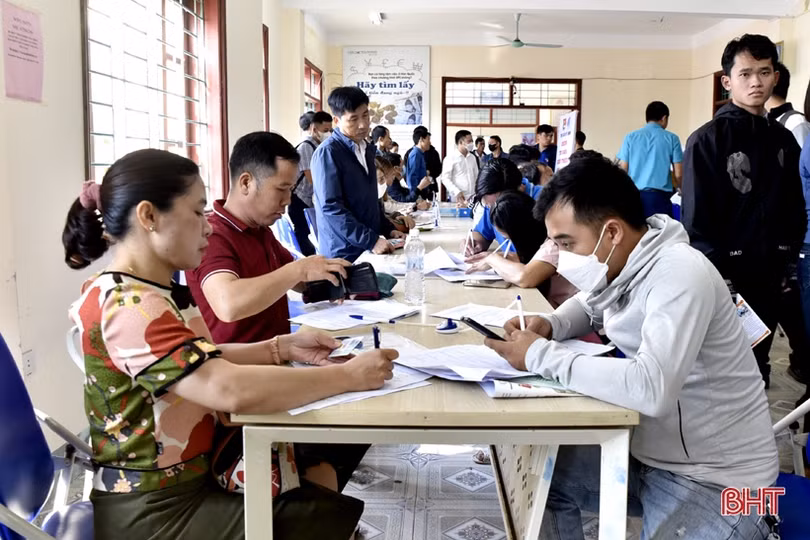45 công ty, doanh nghiệp đăng ký tuyển dụng lao động Hà Tĩnh