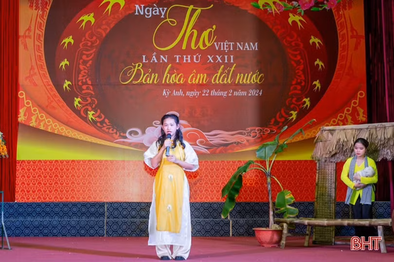 Hà Tĩnh tổ chức Ngày thơ Việt Nam lần thứ 22