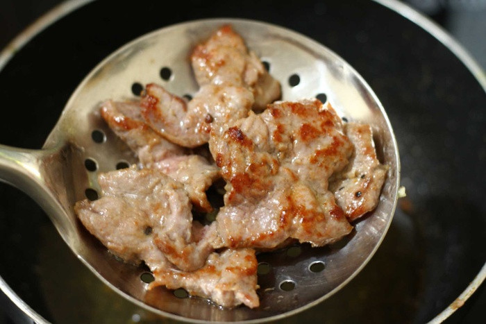 Khơi dậy vị giác với món bò sốt tiêu đen ngon khó cưỡng