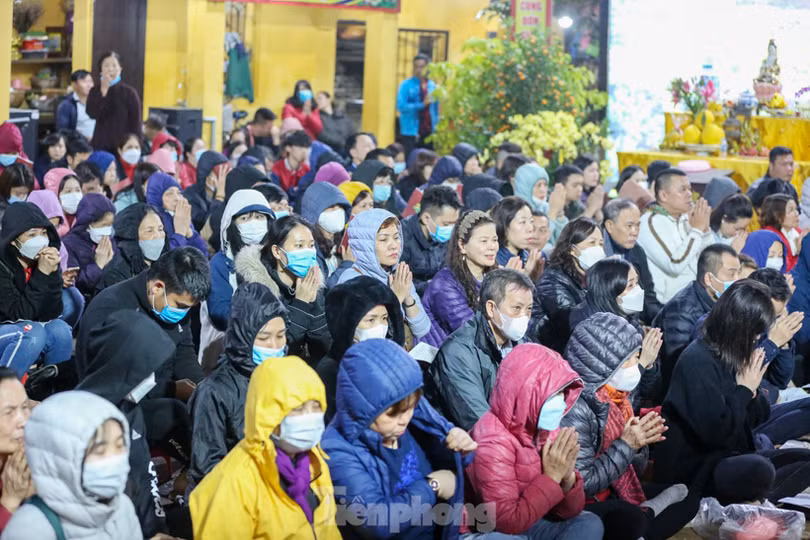 Dâng sao, đốt vàng mã... có giải được hạn?