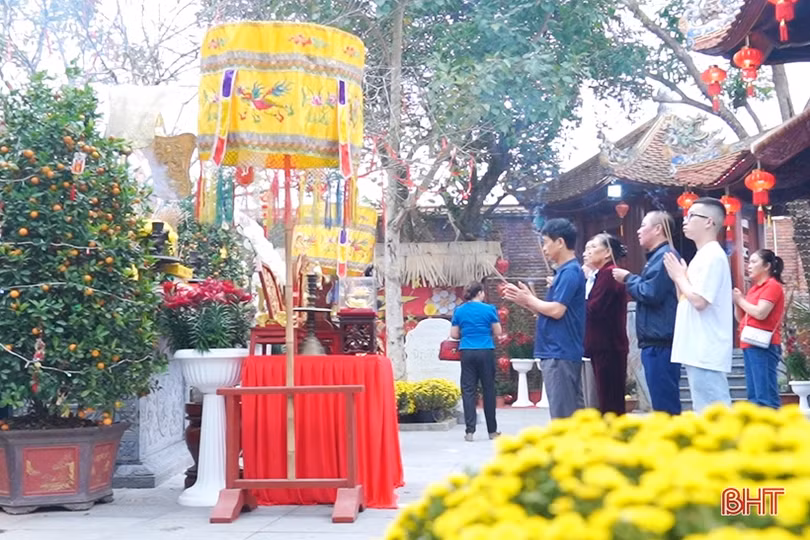 Trang nghiêm lễ khai ấn đền Trần ở Hà Tĩnh