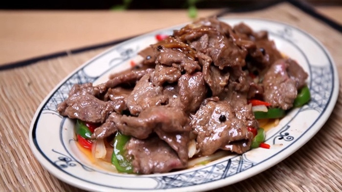 Khơi dậy vị giác với món bò sốt tiêu đen ngon khó cưỡng