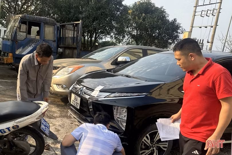 Không chấp hành đo nồng độ cồn, lăng mạ CSGT thị xã Kỳ Anh