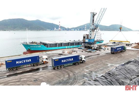 Tuyến container mới tại Vũng Áng thúc đẩy hệ sinh thái logistics bền vững