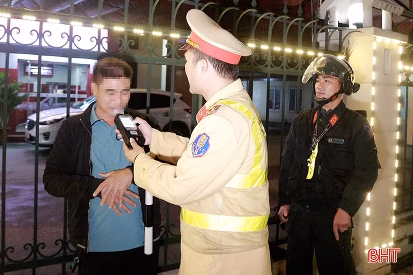 Triển khai đồng bộ các giải pháp, đảm bảo an toàn giao thông trên địa bàn Hà Tĩnh