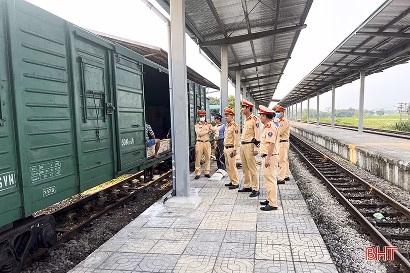 Hà Tĩnh bắt đầu kiểm tra nồng độ cồn lái tàu hỏa, nhân viên trực gác