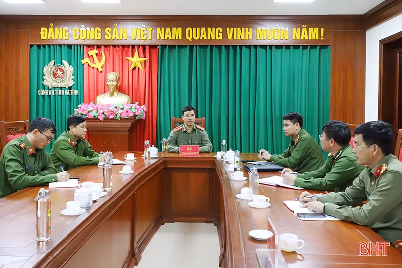 Hà Tĩnh: Khởi tố, bắt giam các đối tượng cộm cán trong đường dây cho vay lãi nặng