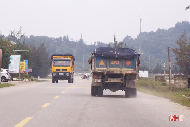 Ngăn chặn nguy cơ tái diễn tình trạng xe quá khổ, quá tải ở Hà Tĩnh