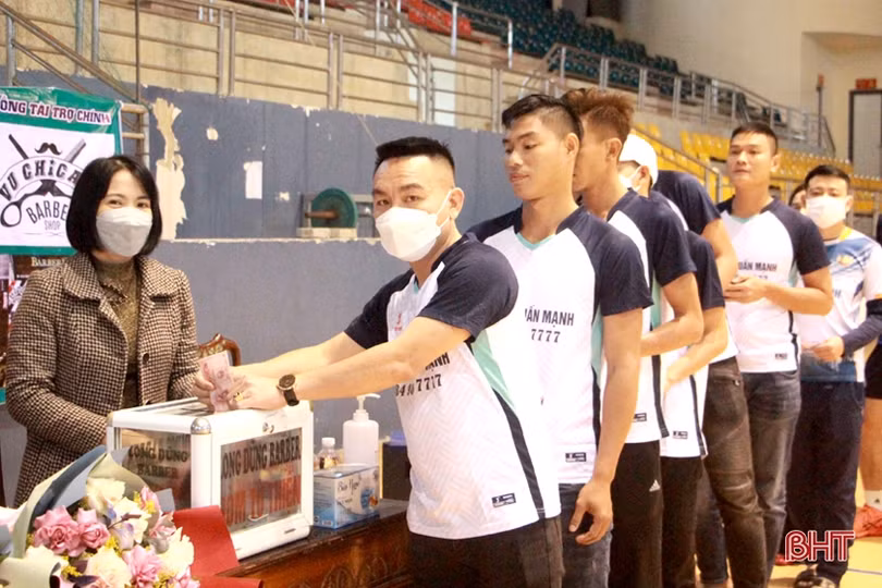 Nhiều tay đập có tiếng dự giải bóng chuyền “phủi” tại Hà Tĩnh