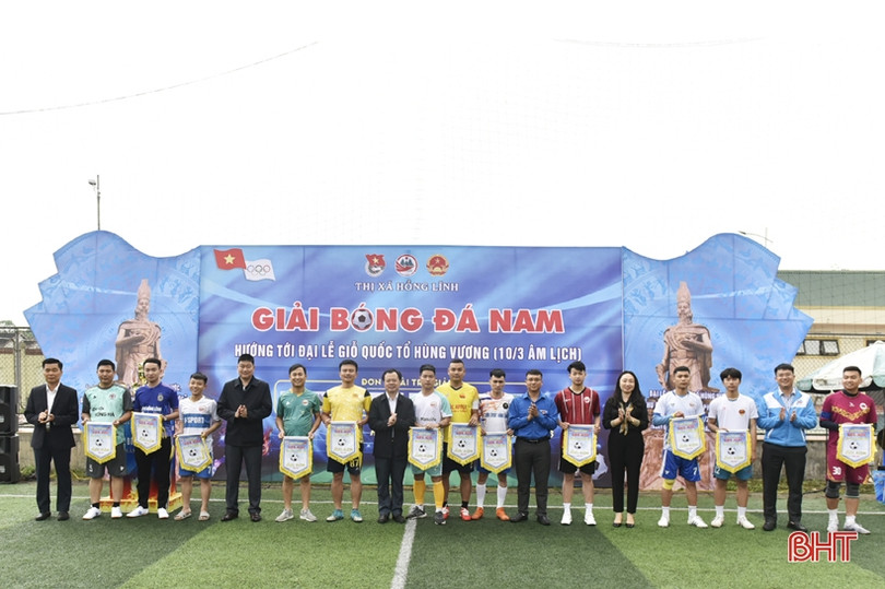 12 đội tham gia Giải Bóng đá nam thị xã Hồng Lĩnh