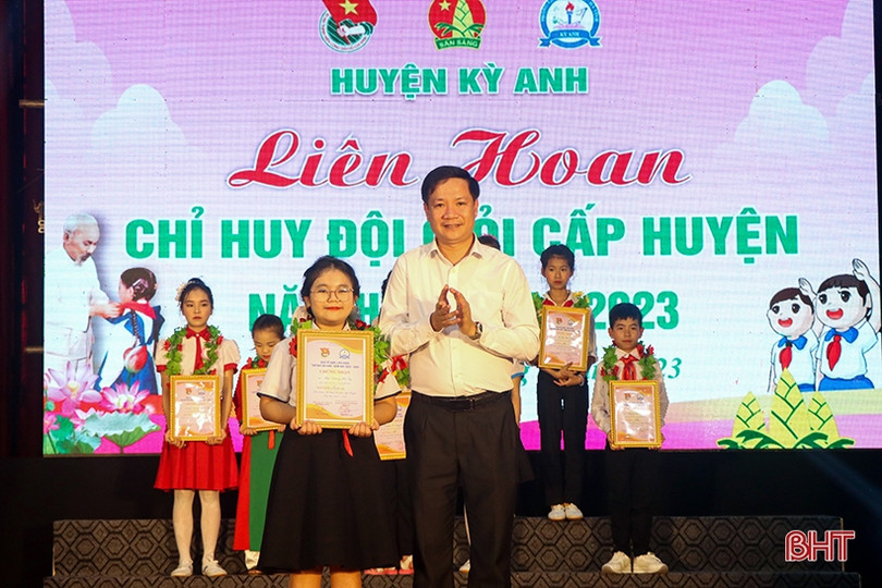 Sôi nổi tranh tài chỉ huy Đội giỏi ở huyện Kỳ Anh