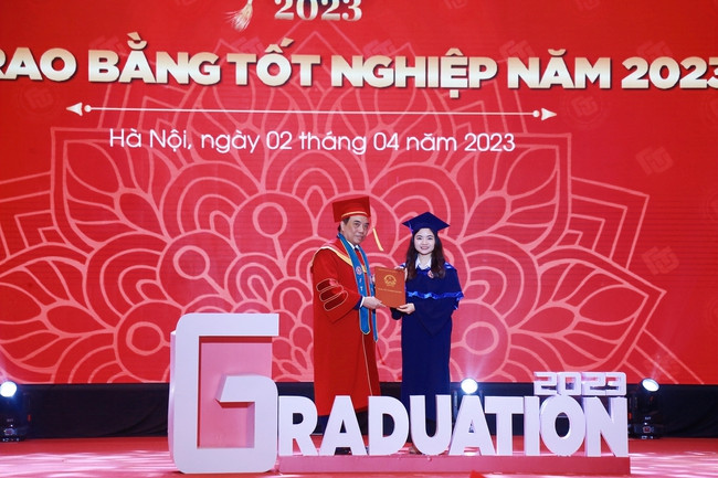 Đây là Tân Thủ khoa đầu ra Ngoại thương với GPA gần như tuyệt đối! - Ảnh 4. Nữ sinh vừa tốt nghiệp Ngoại thương với GPA gần như tuyệt đối!
