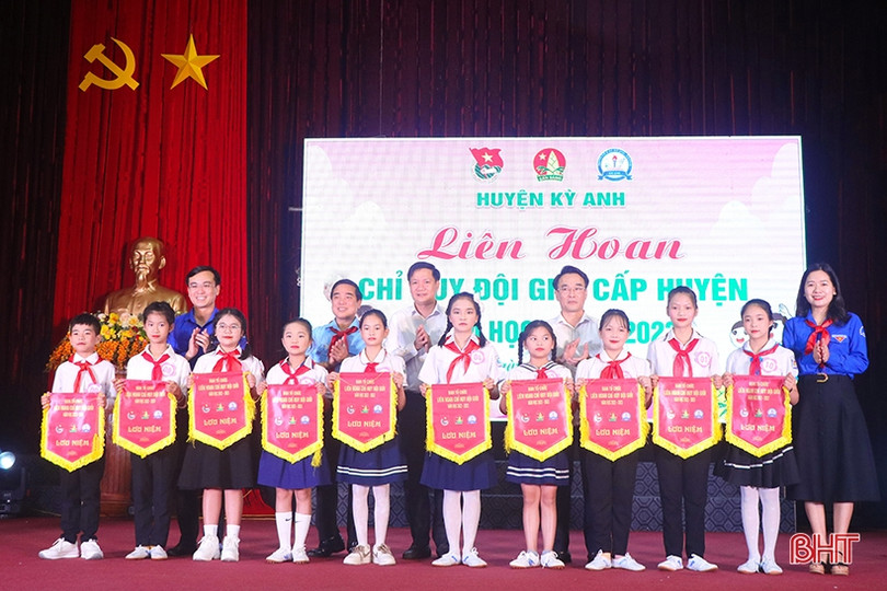 Sôi nổi tranh tài chỉ huy Đội giỏi ở huyện Kỳ Anh