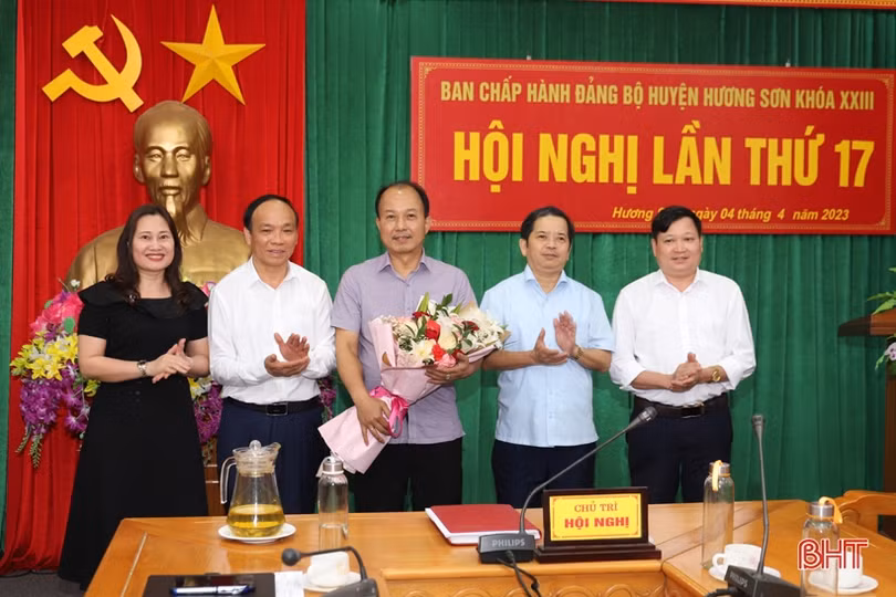 Hương Sơn tập trung xây dựng huyện đạt chuẩn nông thôn mới nâng cao giai đoạn 2023 - 2025