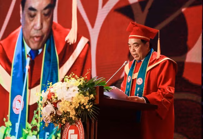 Nữ sinh vừa tốt nghiệp Ngoại thương với GPA gần như tuyệt đối!