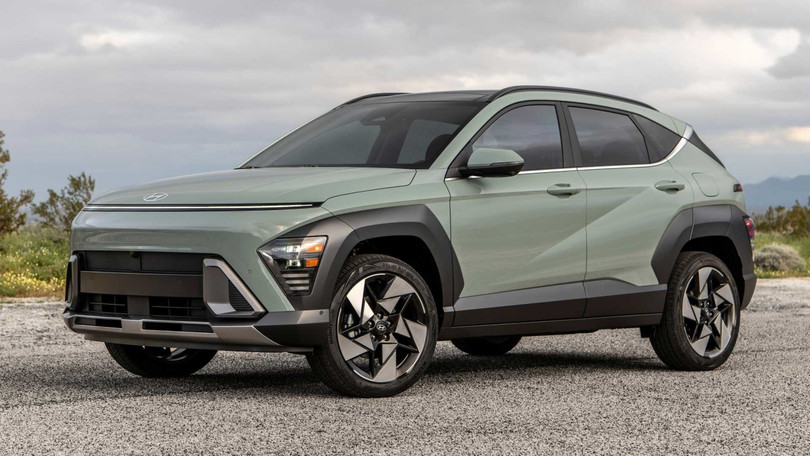 Hyundai Kona 2024 bán song song bản xăng và điện