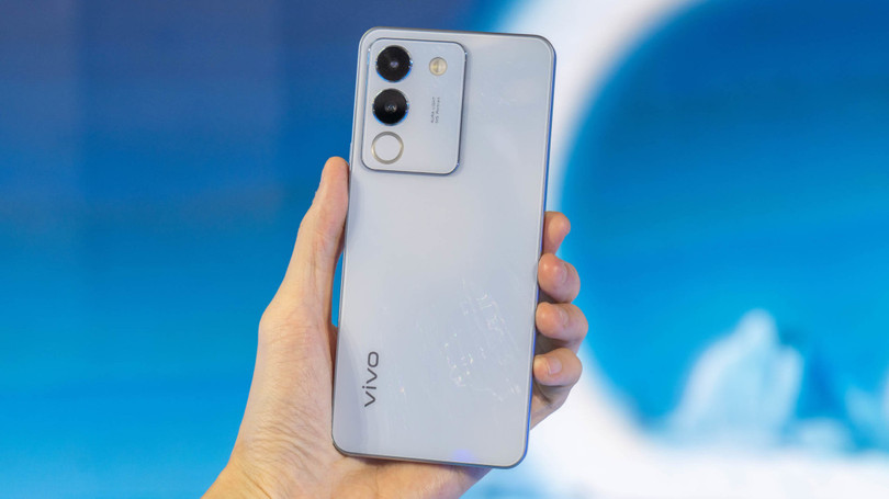 6 smartphone nổi bật bán trong tháng 11