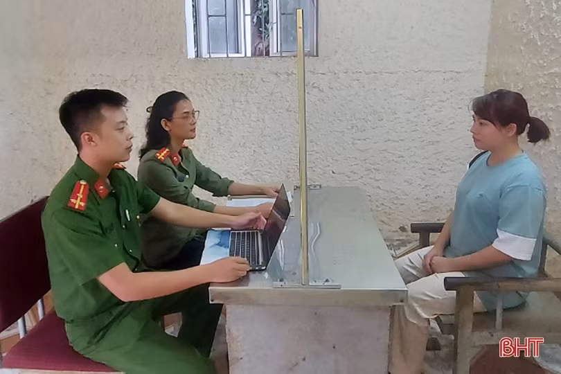 Công an Hà Tĩnh phá đường dây lừa đảo xuyên Việt, chiếm đoạt hơn 10 tỷ đồng