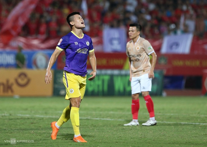 Hà Nội FC thua liền hai trận ở V-League 2023-2024