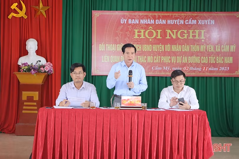 Phát huy tinh thần trách nhiệm, tạo điều kiện khai thác mỏ cát tại thôn Mỹ Yên