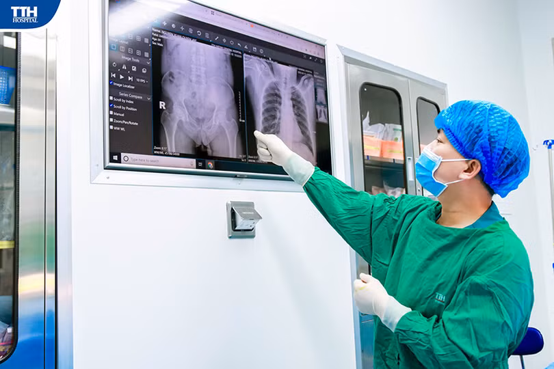 Bệnh viện ở Hà Tĩnh tiên phong thực hiện kỹ thuật thay khớp háng SuperPath ảnh 1 Bệnh viện ở Hà Tĩnh tiên phong thực hiện kỹ thuật thay khớp háng SuperPath