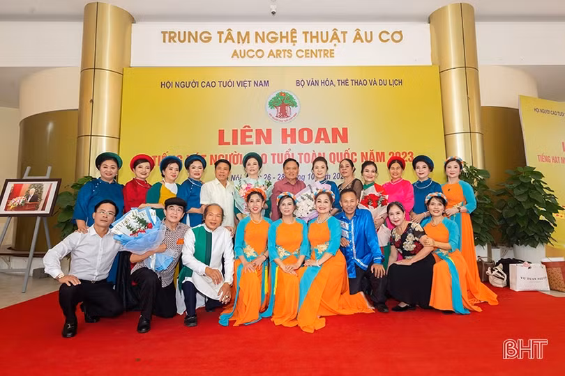 Dư âm Liên hoan Tiếng hát Người cao tuổi toàn quốc