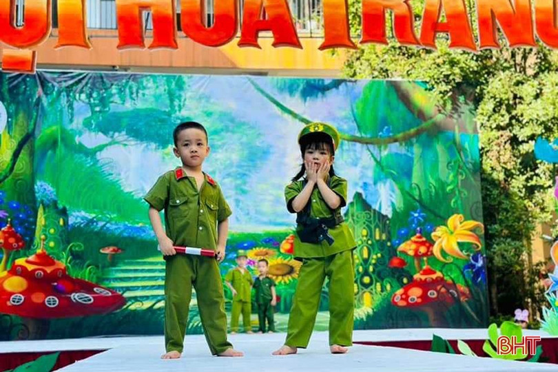 Hoá trang ngộ nghĩnh cùng các bạn nhỏ Trí Đức