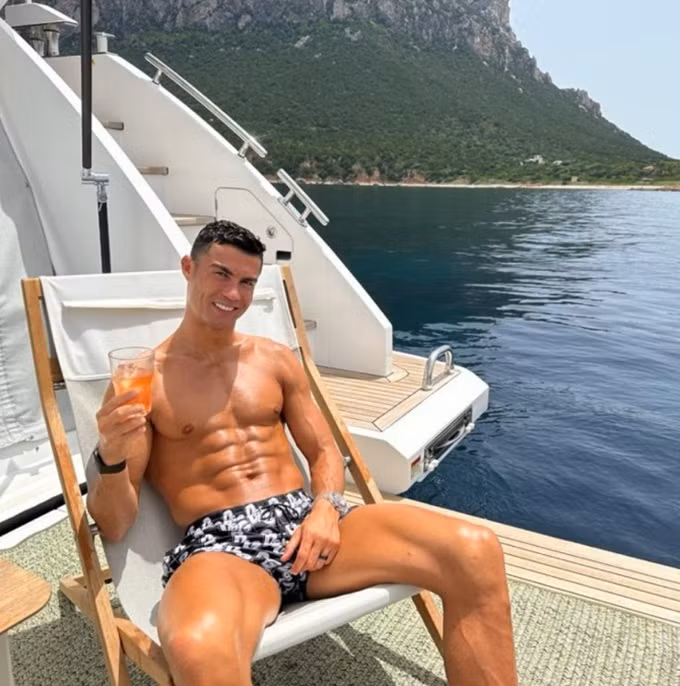 Quả bóng vàng nào kiếm tiền giỏi nhất, Messi ở vị trí bất ngờ