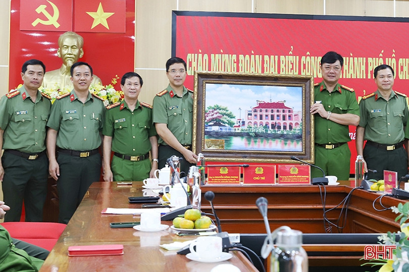 Thắt chặt quan hệ hợp tác giữa Công an Hà Tĩnh với Công an TP Hồ Chí Minh