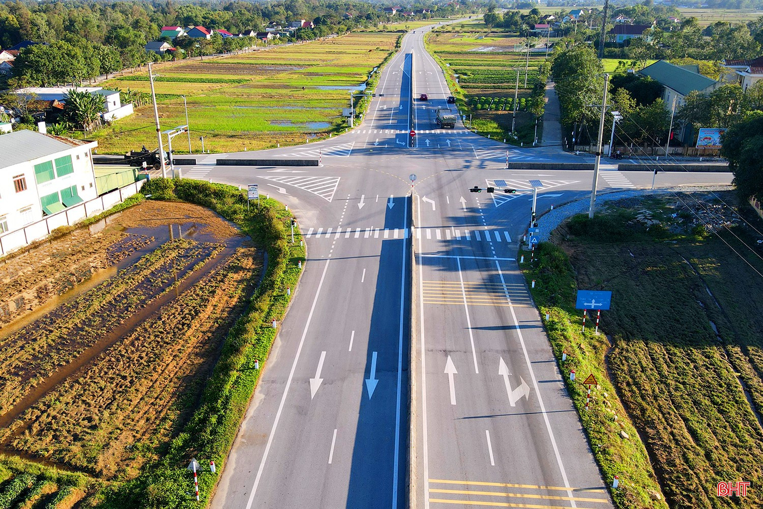 bqbht_br_nang-cap-duong-ven-bien-15b.jpg