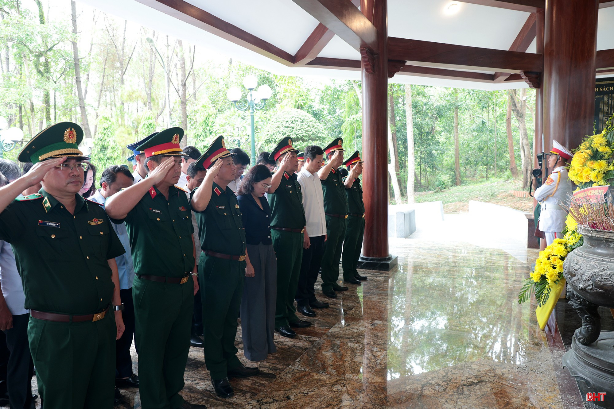 bqbht_br_dang-huong-nga-ba-dong-loc-8a.jpg