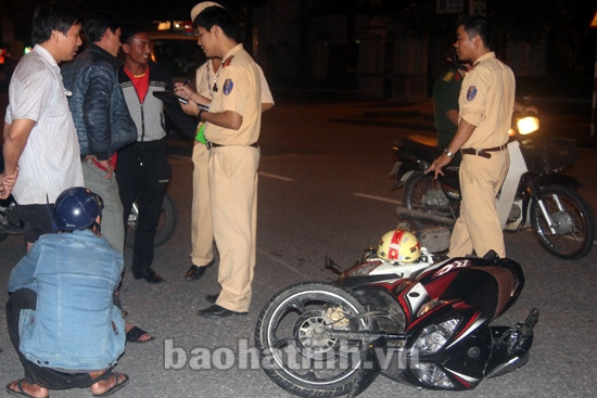 Cùng lúc xảy ra 2 vụ TNGT trên địa bàn TP. Hà Tĩnh ảnh 1