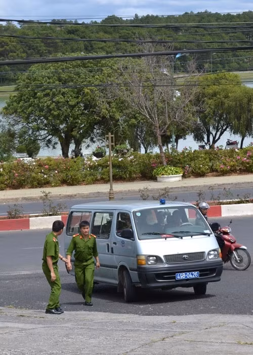 Bắt giam Giám đốc Công ty Xổ số kiến thiết Lâm Đồng ảnh 5