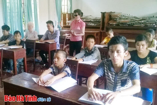 Khai giảng lớp học chữ braille ảnh 1