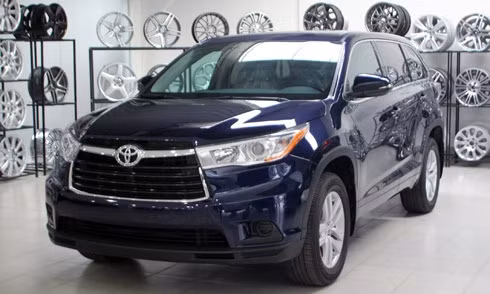Toyota Highlander 2014 có mặt tại Việt Nam ảnh 1