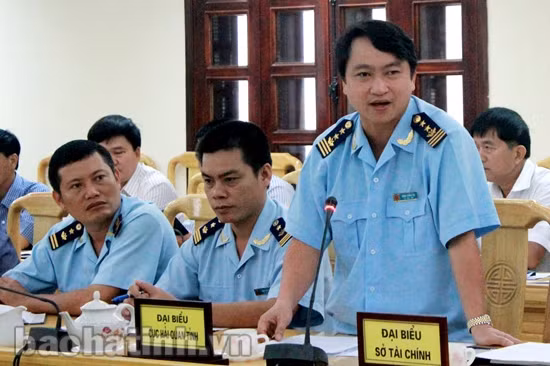 Tăng cường phối hợp thực hiện triệt để nhiệm vụ thu ngân sách ảnh 4