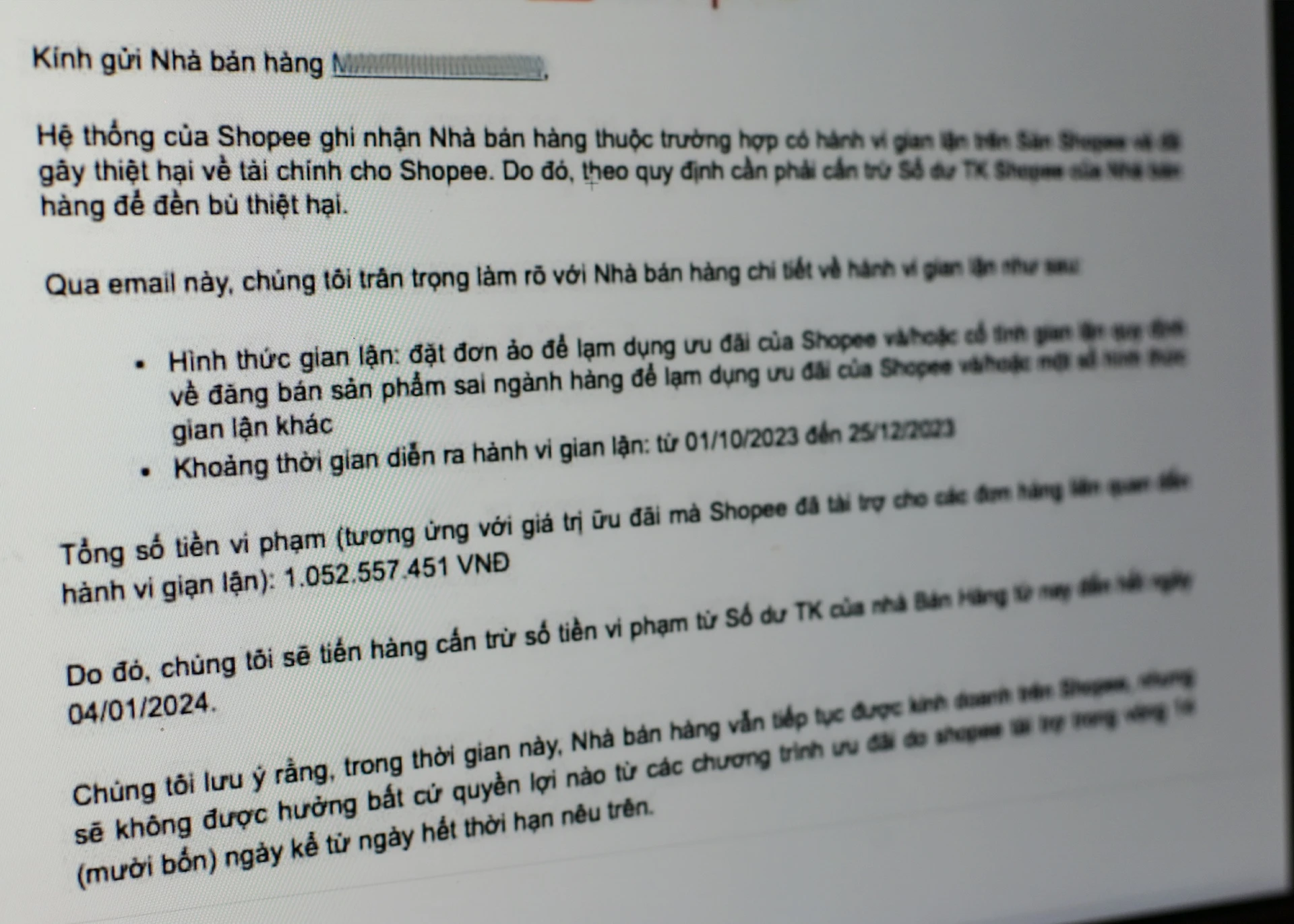 Người bán trên Shopee bị trừ cả tỷ đồng trong đợt càn quét gian lận