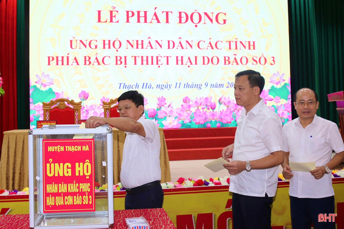 Chỉ trong 1 buổi phát động, huyện Thạch Hà đã thu về 83 triệu đồng ủng hộ đồng bào phía Bắc.