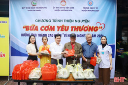 Ấm áp chương trình “Bữa cơm yêu thương” 