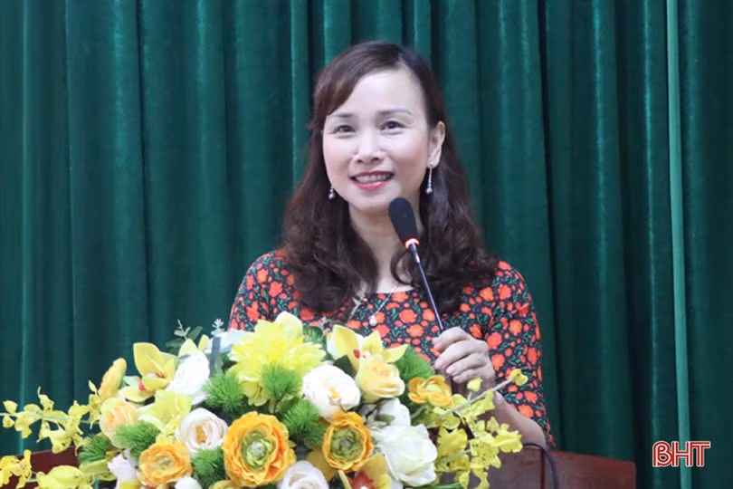 Công bố quyết định giao Quyền Giám đốc Sở GD&ĐT Hà Tĩnh