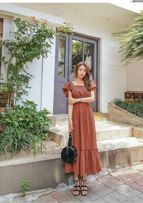 Phối sandal cho set đồ mùa hè