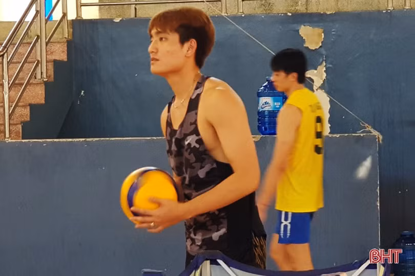 Đội bóng chuyền Hà Tĩnh trước mùa giải mới: Nhiều “quân bài” hứa hẹn