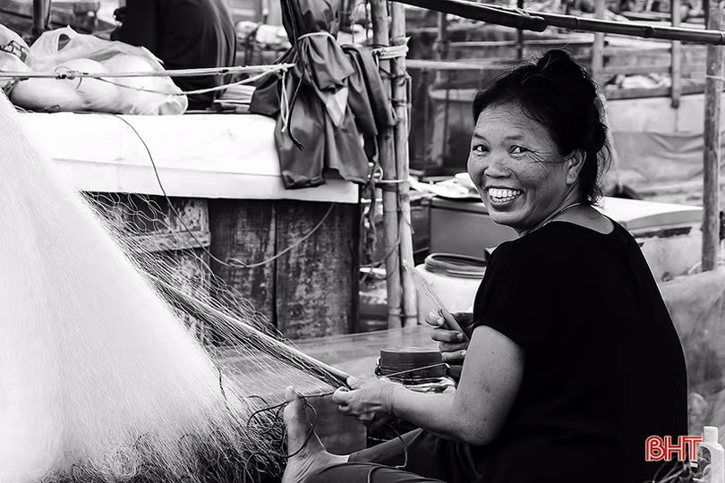 Phụ nữ Hà Tĩnh “toả nắng” cùng nụ cười