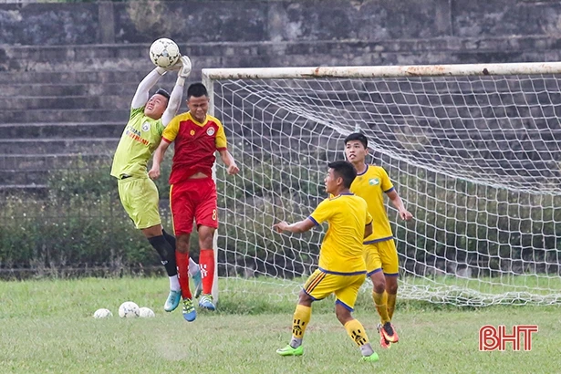 Ghi 1 bàn thắng, U19 Hà Tĩnh vẫn bại trận trước đàn anh U21 SLNA