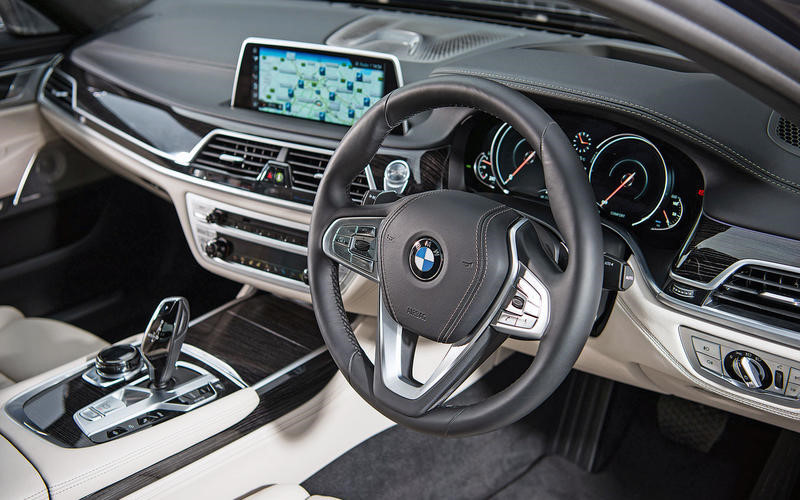 Nội thất xe hơi thay đổi như thế nào trong gần 100 năm qua hình ảnh 11 Nội thất xe hơi thay đổi như thế nào trong gần 100 năm qua?